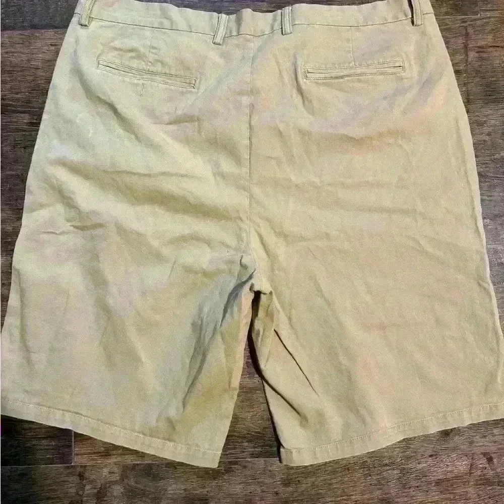 Old Navy men’s 42